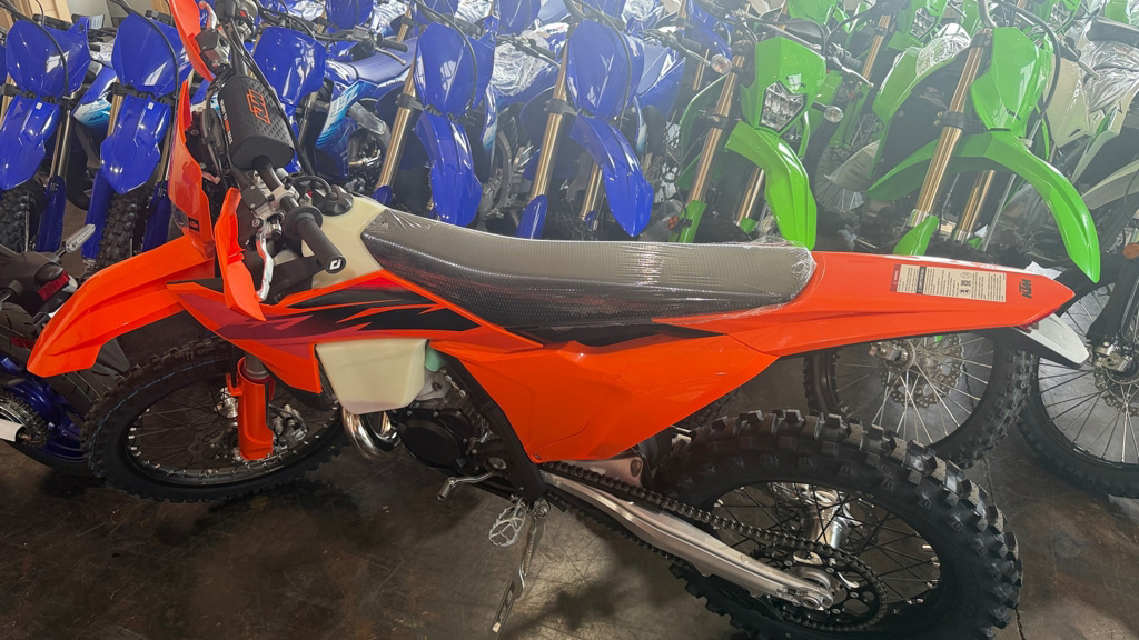 2027 KTM XC 300 W 300 W in Sublimity, OR