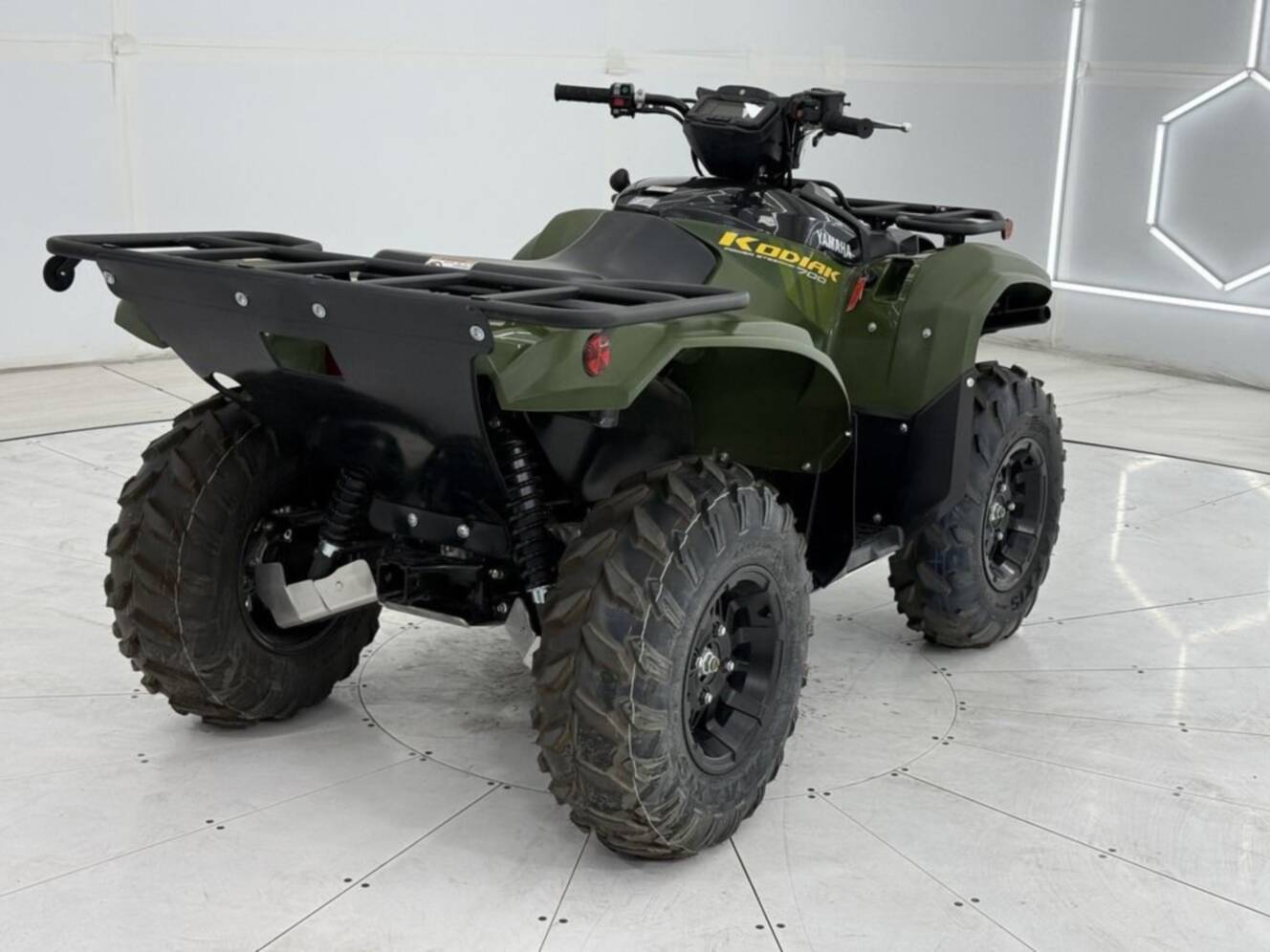 A photo of this 2025 Yamaha Kodiak 700 EPS
