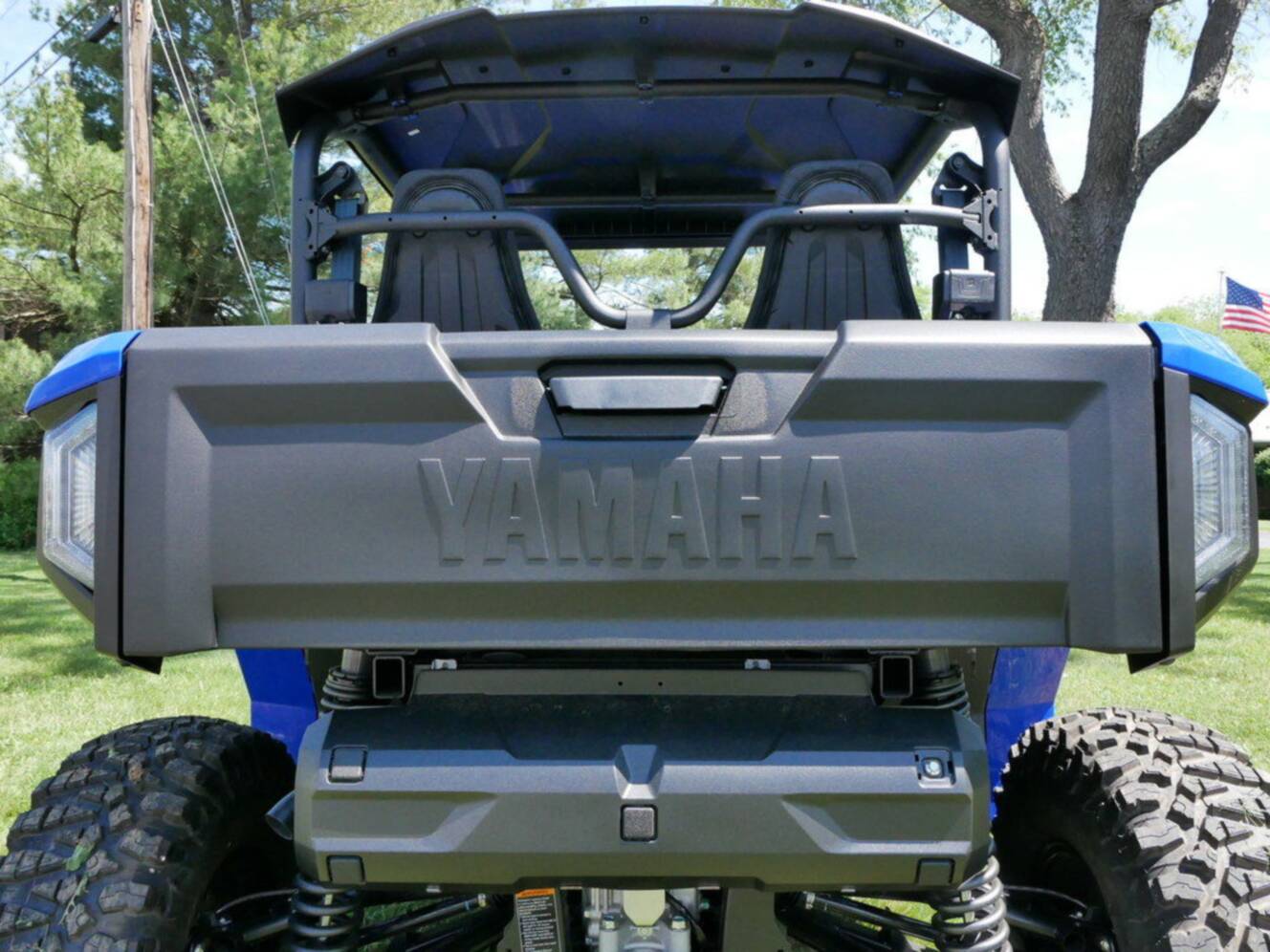 A photo of this 2025 Yamaha Wolverine RMAX2 1000 Sport