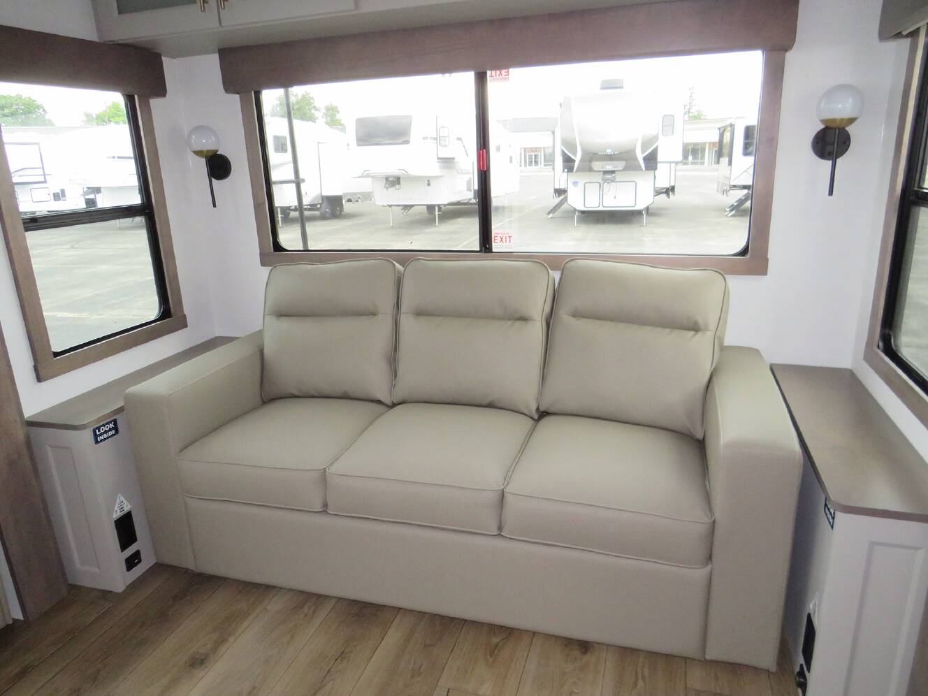 A photo of this 2026 Alliance PARADIGM 340RL