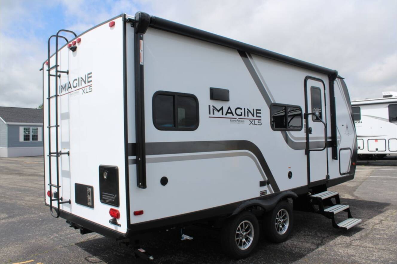 A photo of this 2025 Grand Design Imagine XLS 17MKE