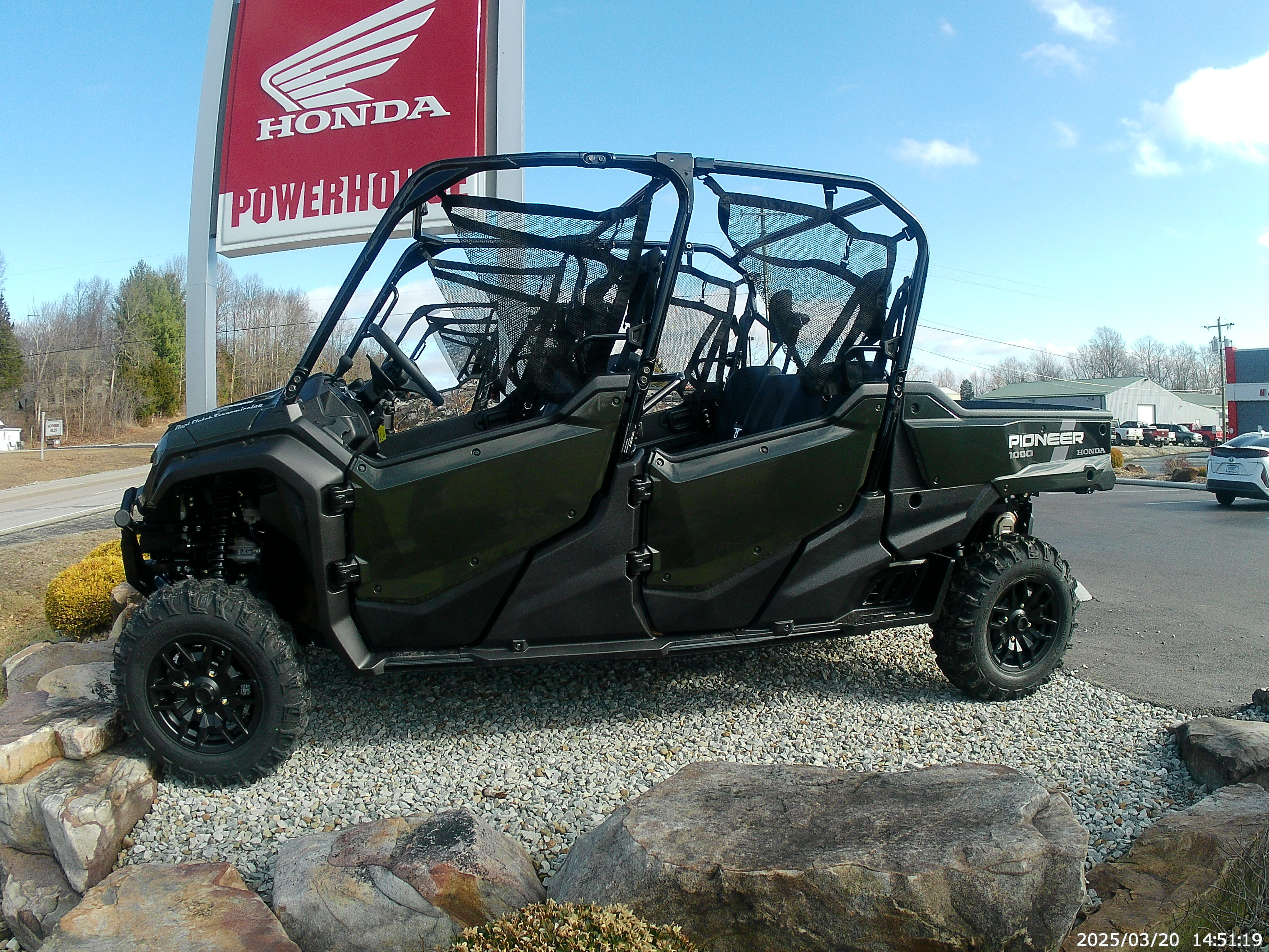 2025 Honda PIONEER 1000-6 DLX CRE BASE in bedford IN