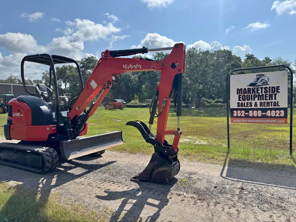 Kubota U35-4 Mini Excavator in Bushnell, FL