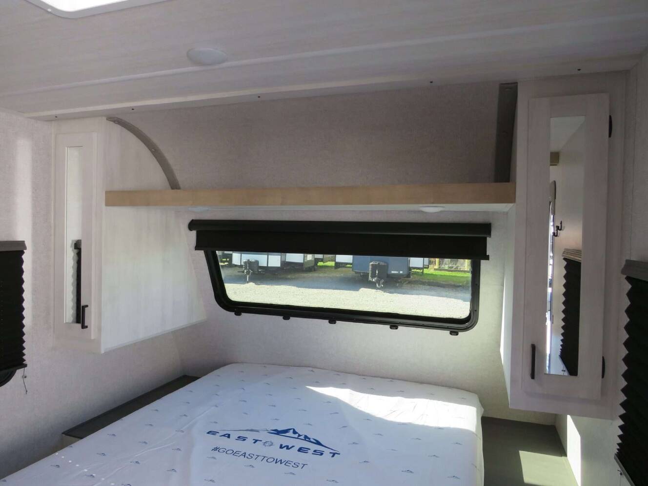 A photo of this 2026 East To West LONGITUDE 285BH