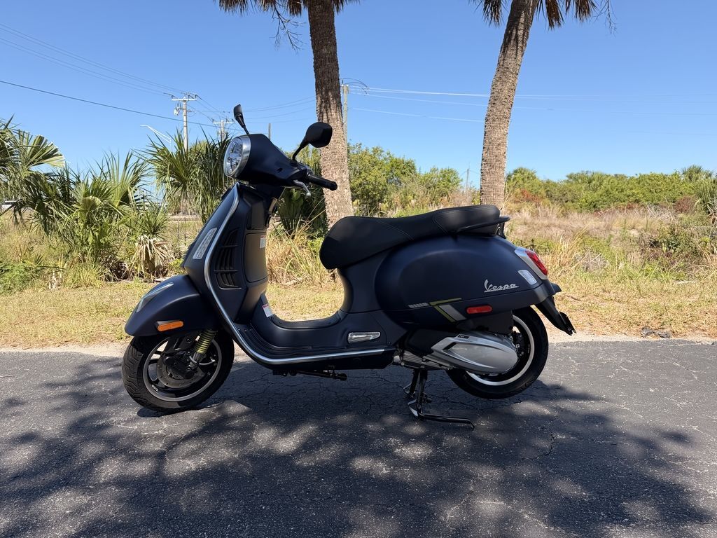 2027 Vespa GTS 310 310 in Sarasota, FL