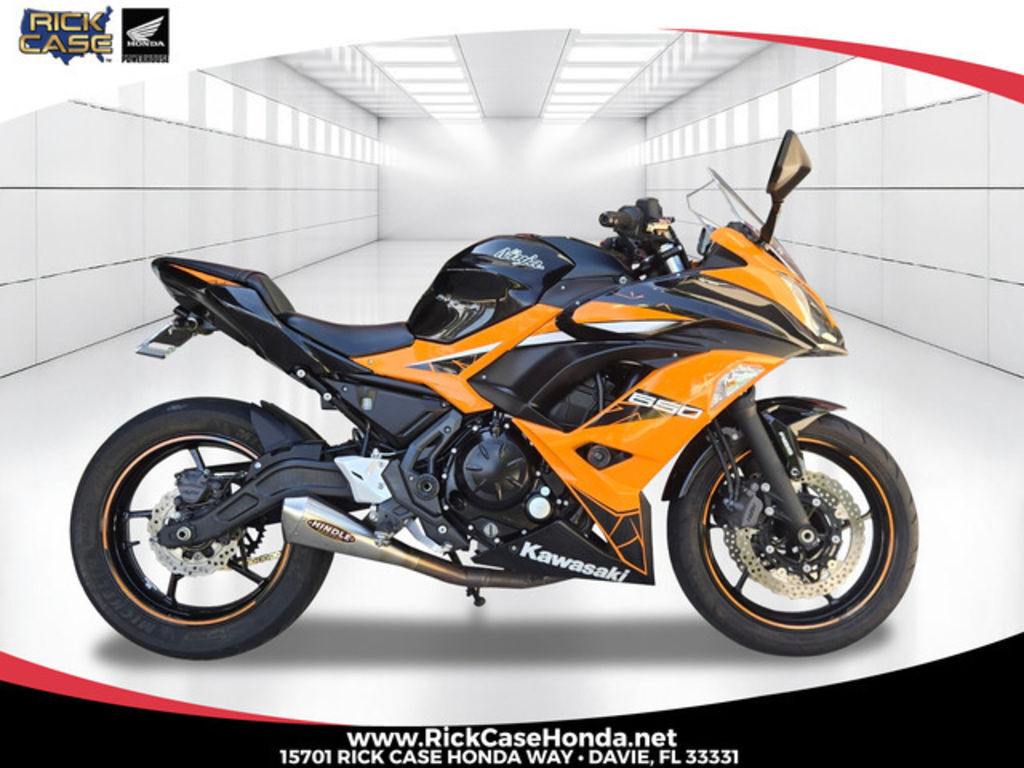 2019 Kawasaki Ninja® 650 ABS Candy Orange/Metallic Spark Black ABS in Davie, FL