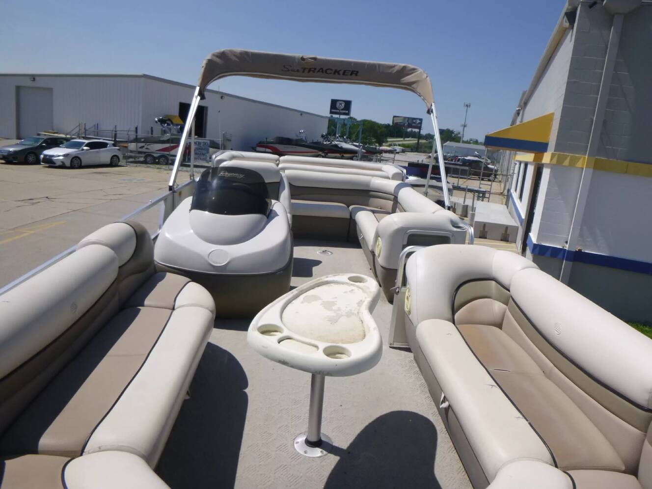 A photo of this 2003 Sun Tracker Party Barge 22