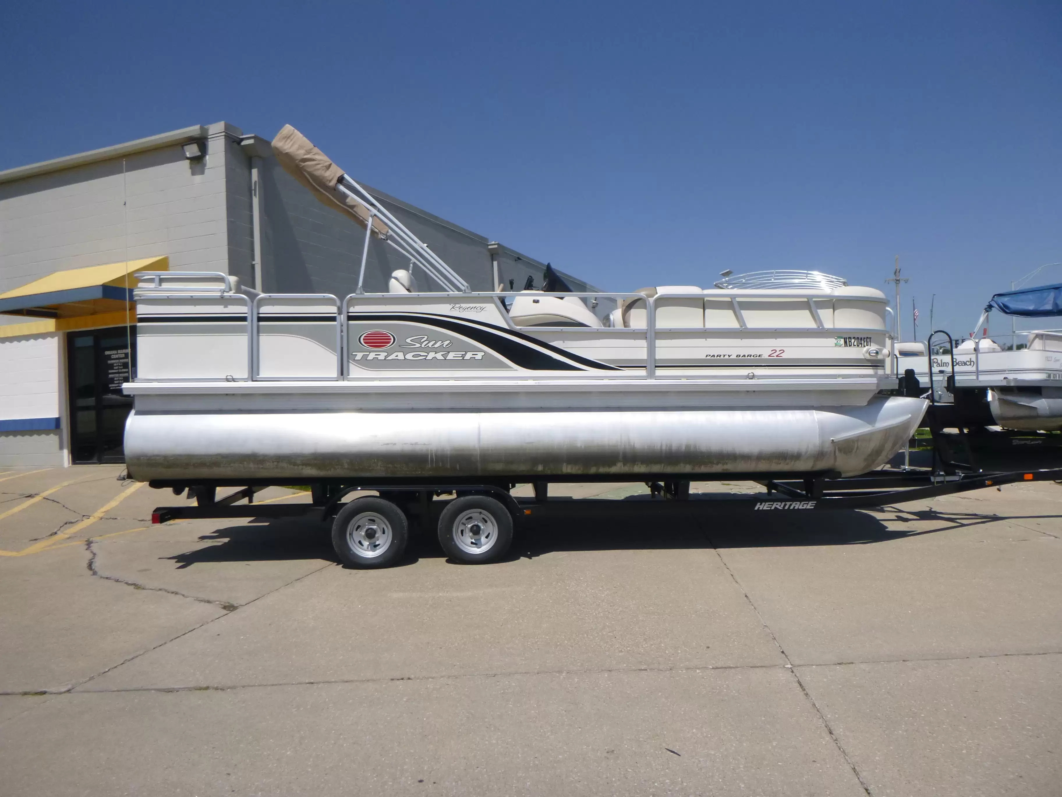 2003 Sun Tracker Party Barge 22 RF XP3 in omaha NE