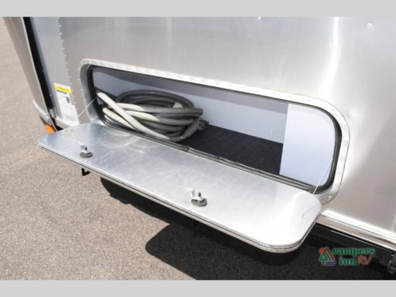 A photo of this 2019 Airstream Classic 33FBQ