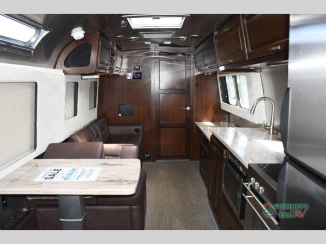 A photo of this 2019 Airstream Classic 33FBQ