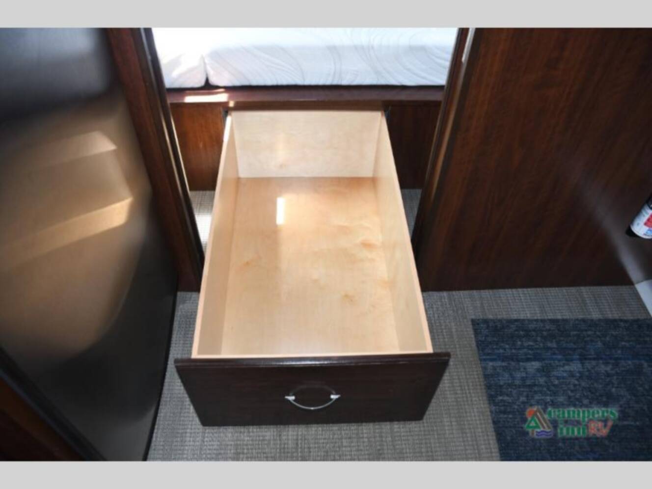 A photo of this 2019 Airstream Classic 33FBQ