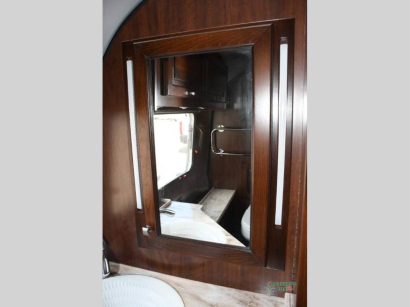 A photo of this 2019 Airstream Classic 33FBQ