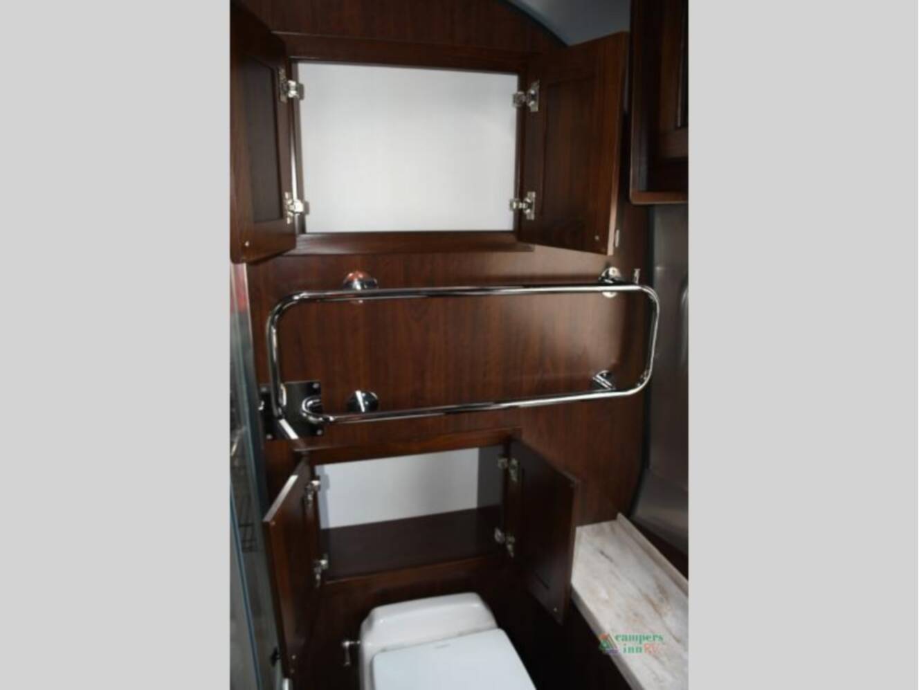 A photo of this 2019 Airstream Classic 33FBQ