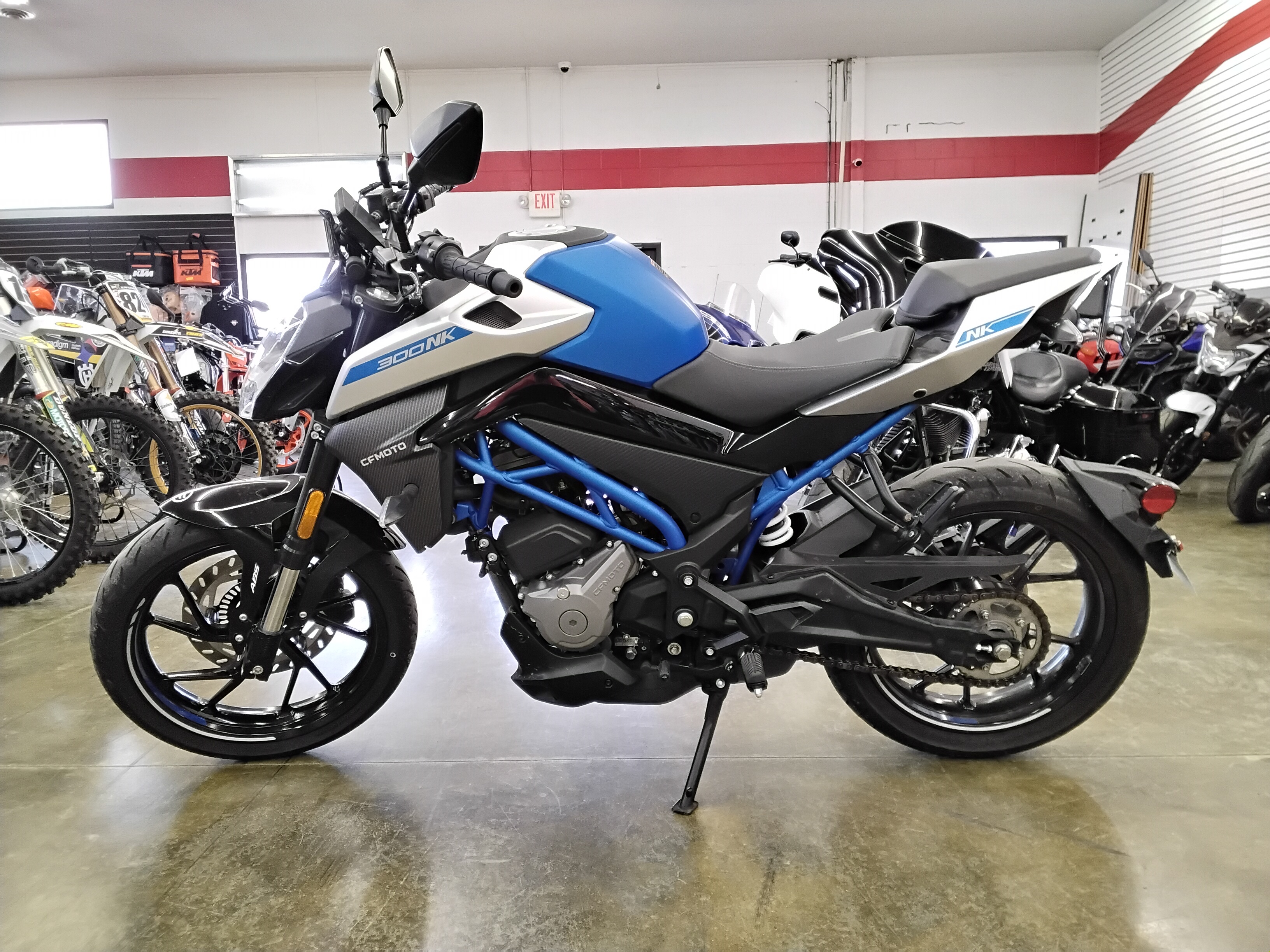 2023 CFMOTO 300NK CF300-US NK in Rolla, MO