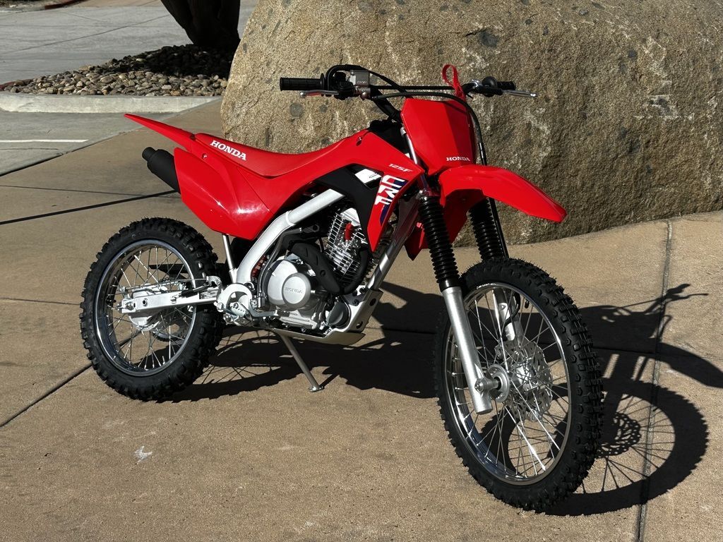 2027 Honda® CRF125F Big Wheel 125F (BIG WHEEL) in Escondido, CA