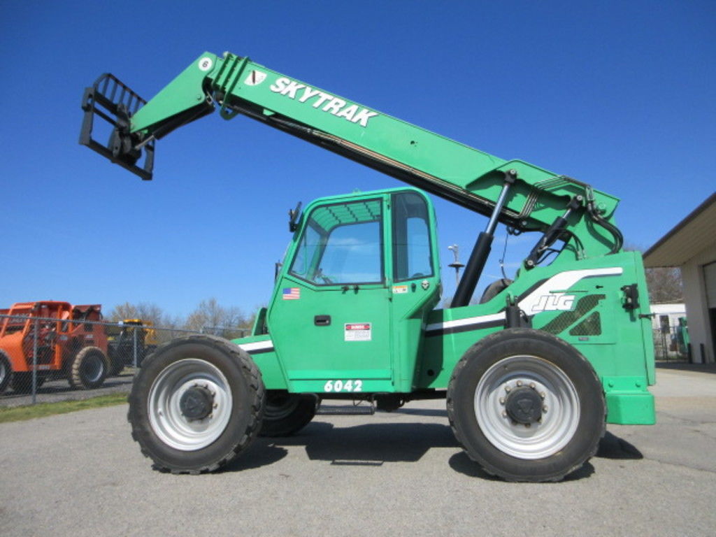 2012 Skytrak 6042 in Norfolk, VA