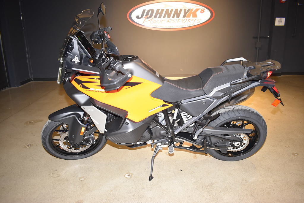 2027 KTM 1390 SUPER A 1390 R in Elyria, OH