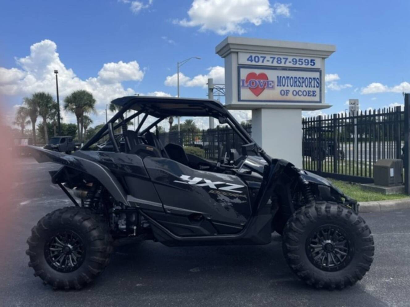 A photo of this 2025 Yamaha YXZ1000R SS XT-R