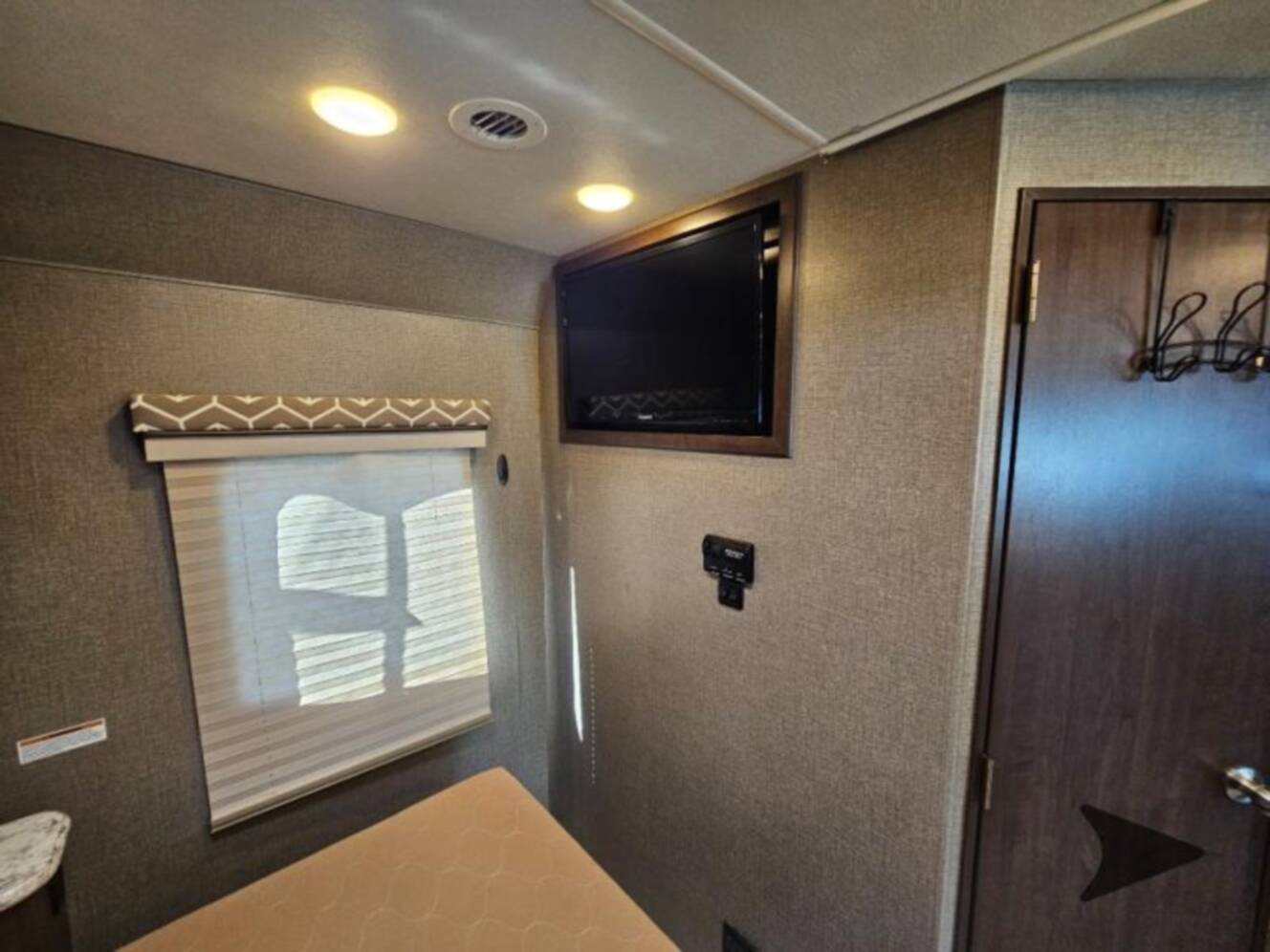 A photo of this 2020 Thor Motor Coach Freedom Traveler A27