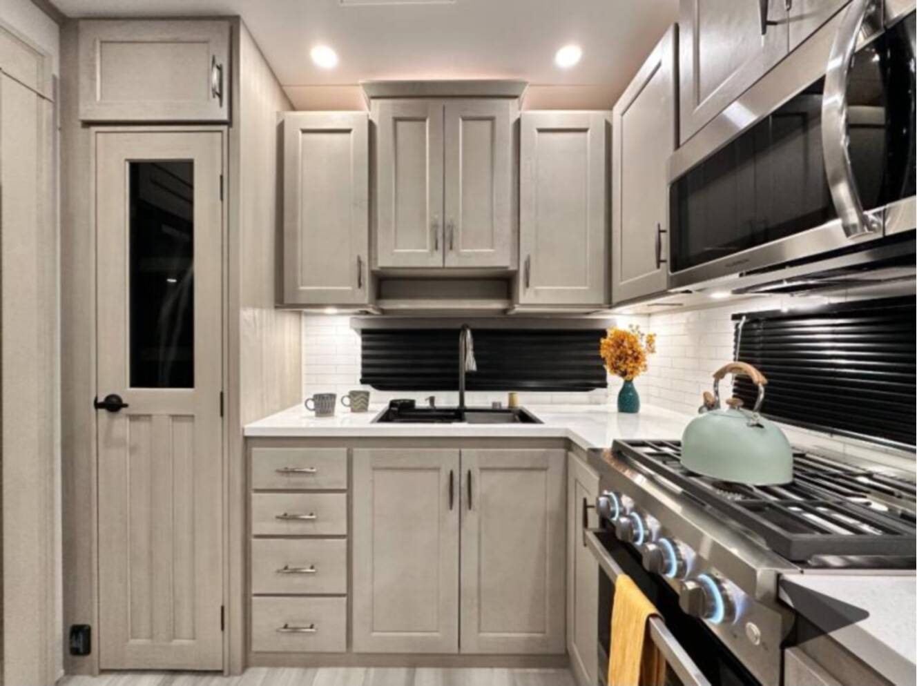 A photo of this 2026 Grand Design Influence 3203GK
