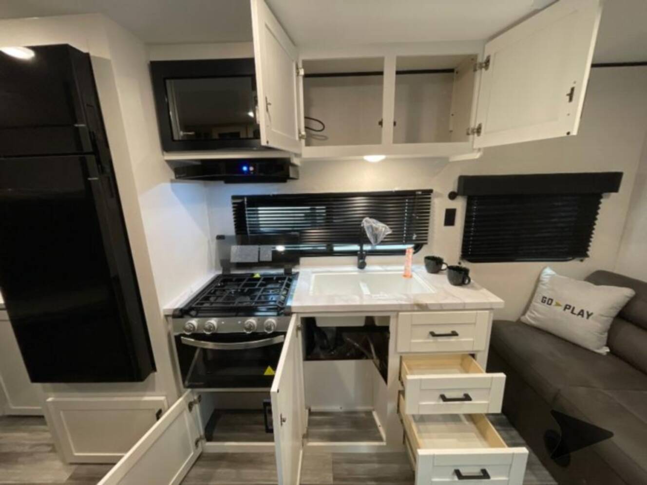A photo of this 2026 Jayco Jay Flight SLX 260BHW