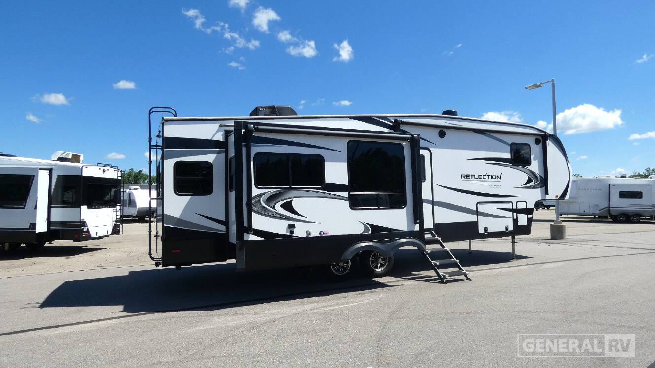A photo of this 2022 Grand Design REFLECTION 337RLS