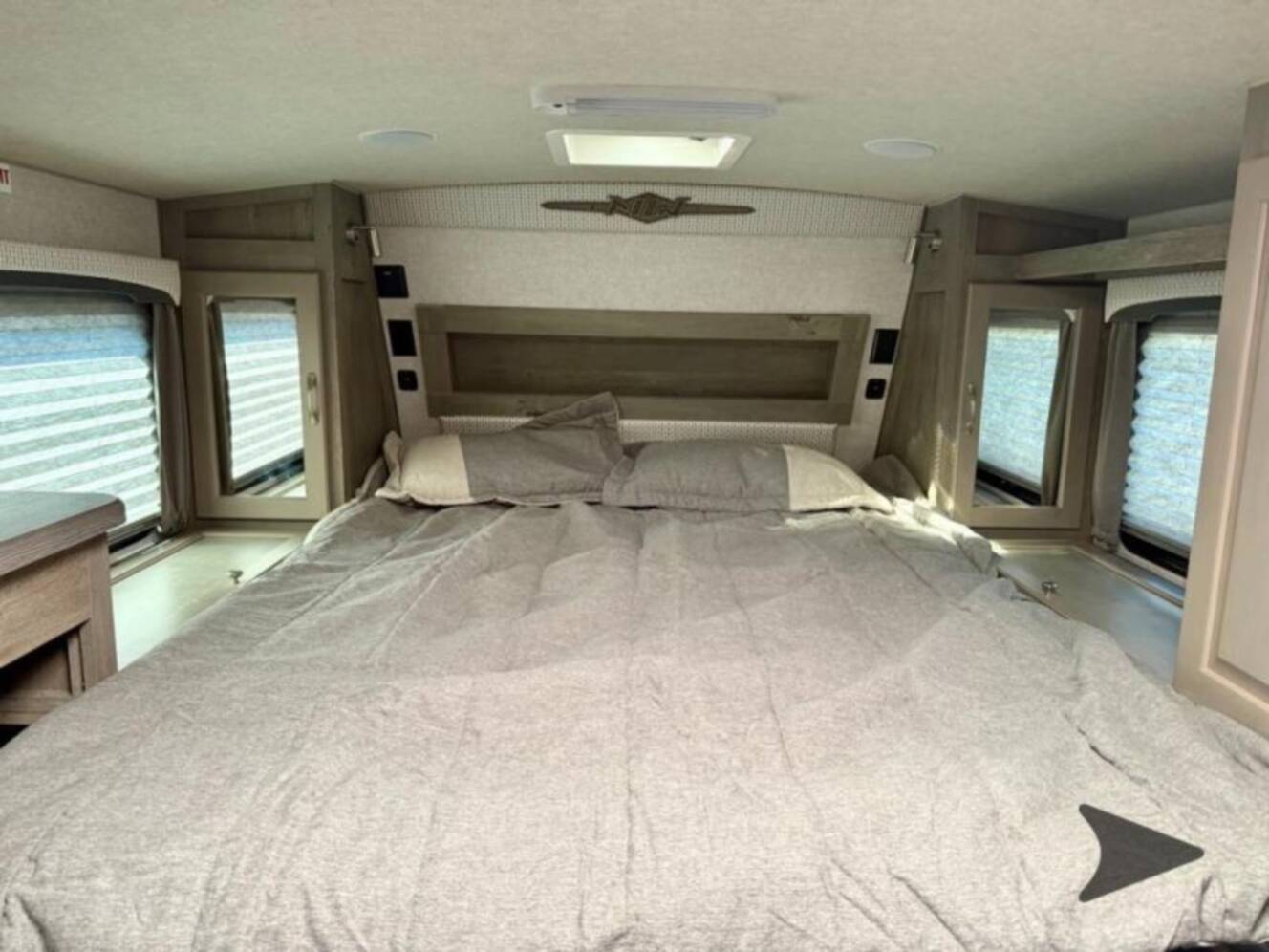 A photo of this 2026 Northwood Arctic Fox 811