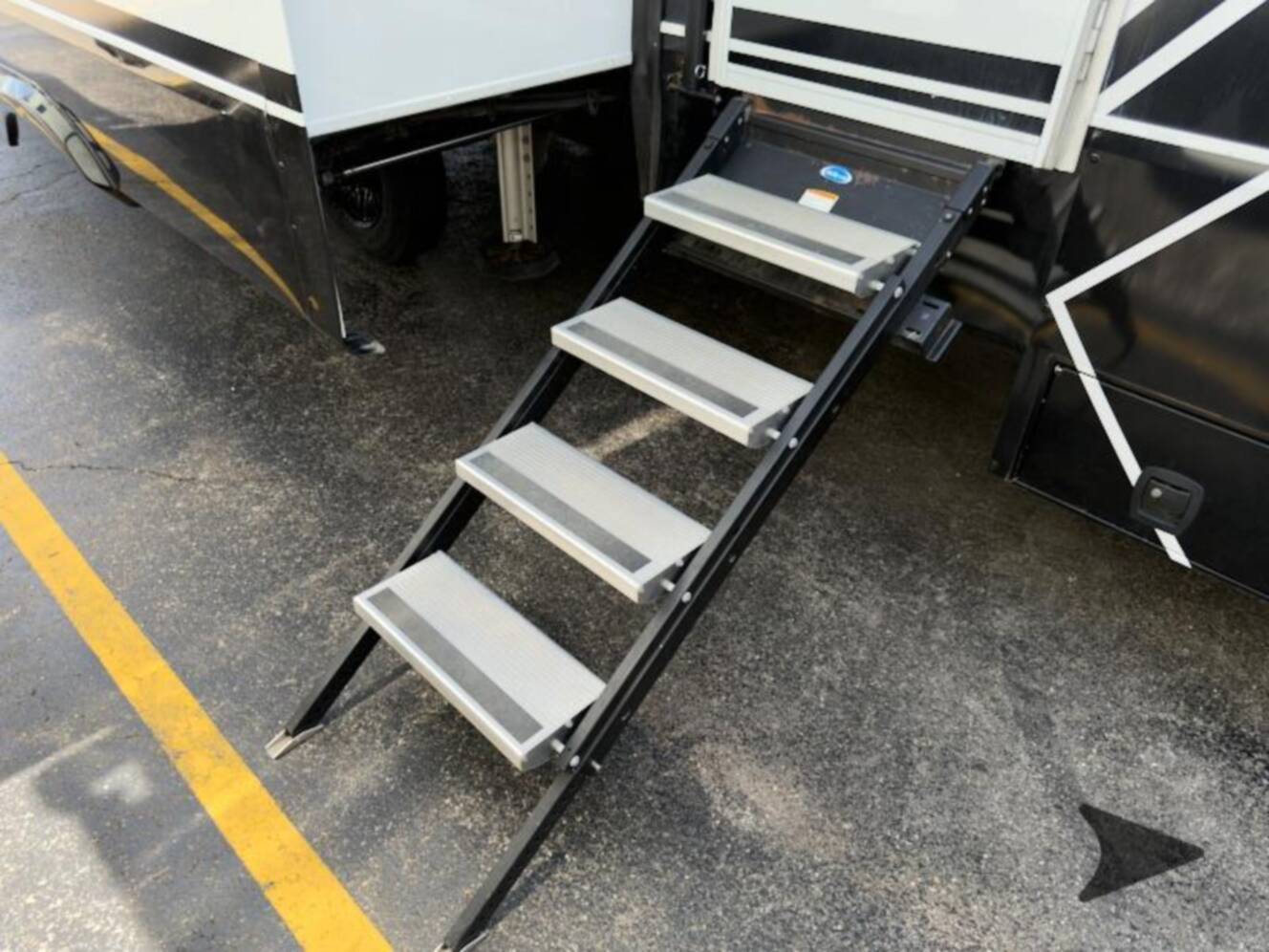 A photo of this 2024 Brinkley BRINKLEY 3950G