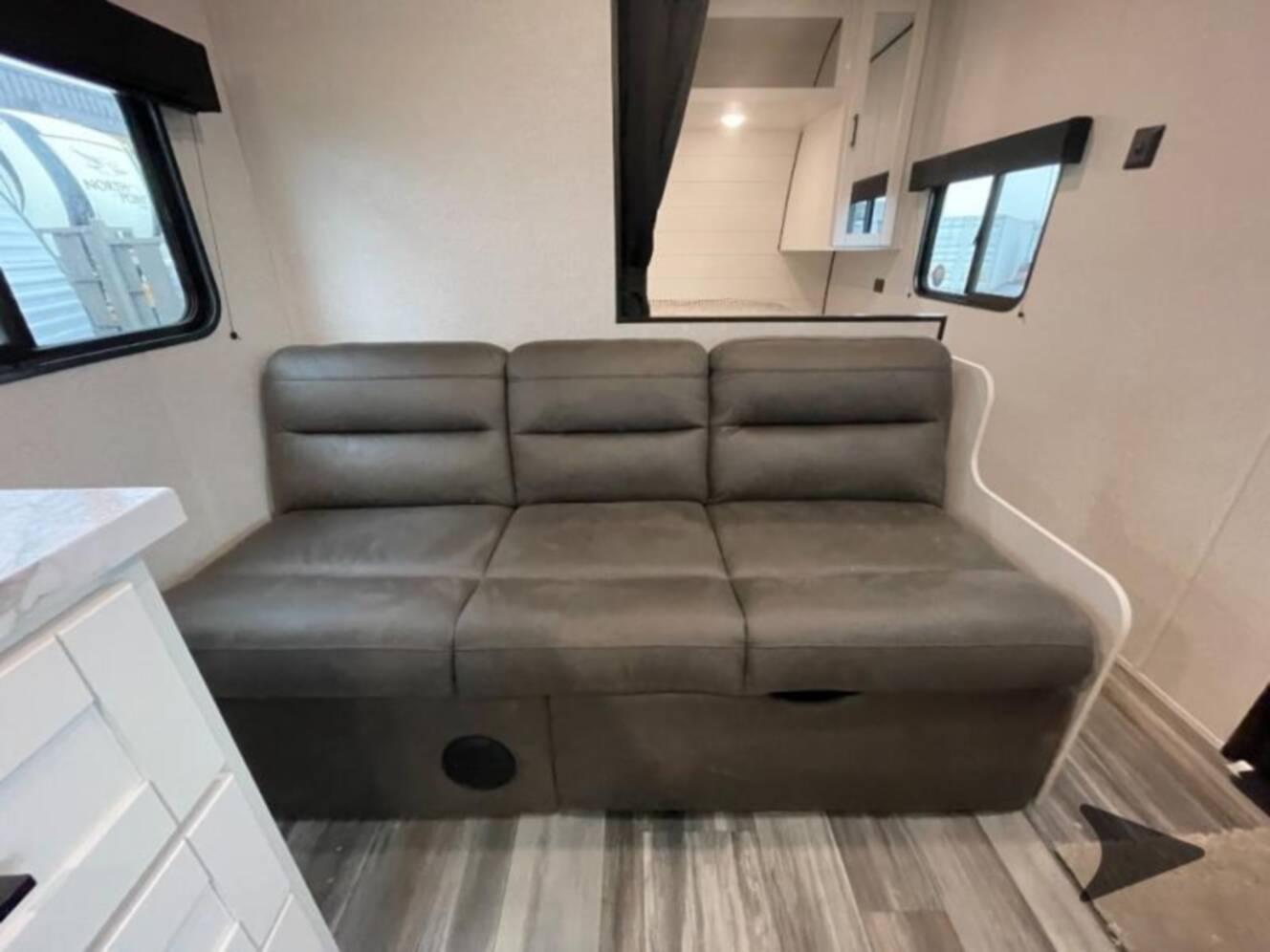 A photo of this 2026 Jayco Jay Flight SLX 260BHW
