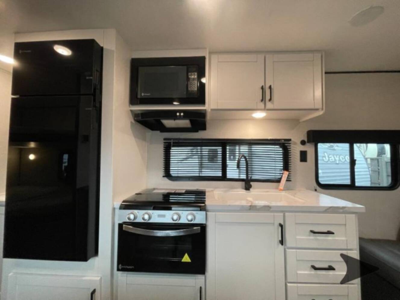 A photo of this 2026 Jayco Jay Flight SLX 260BHW