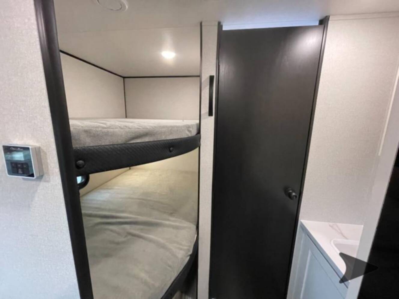 A photo of this 2026 Jayco Jay Flight SLX 260BHW