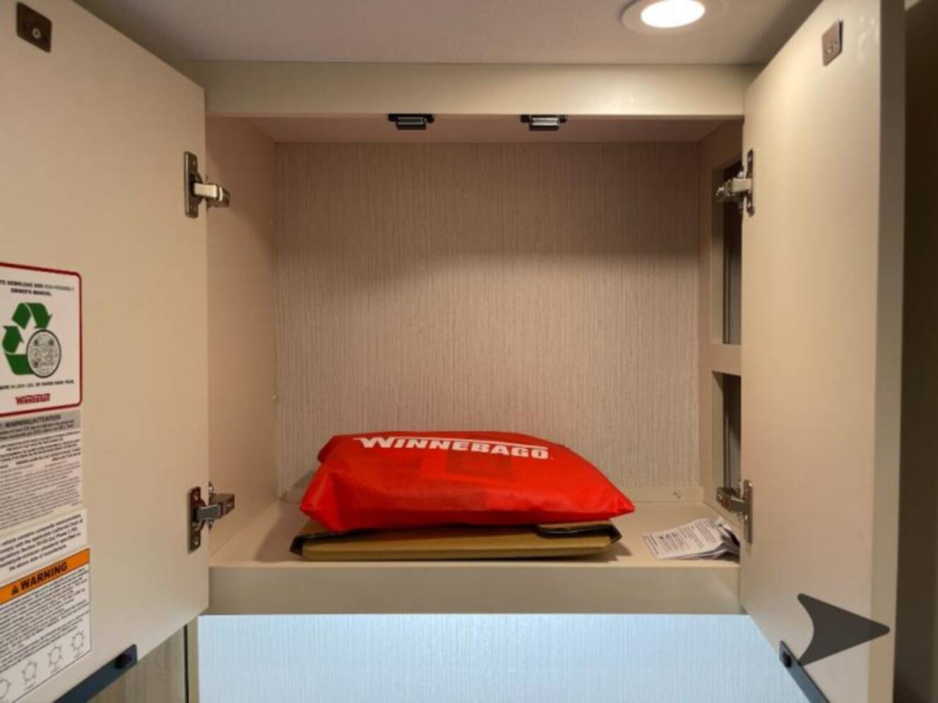 A photo of this 2026 Winnebago Thrive 25RLS