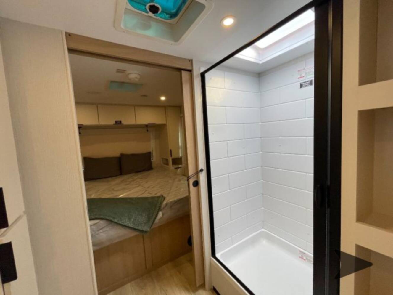 A photo of this 2026 Winnebago Thrive 25RLS