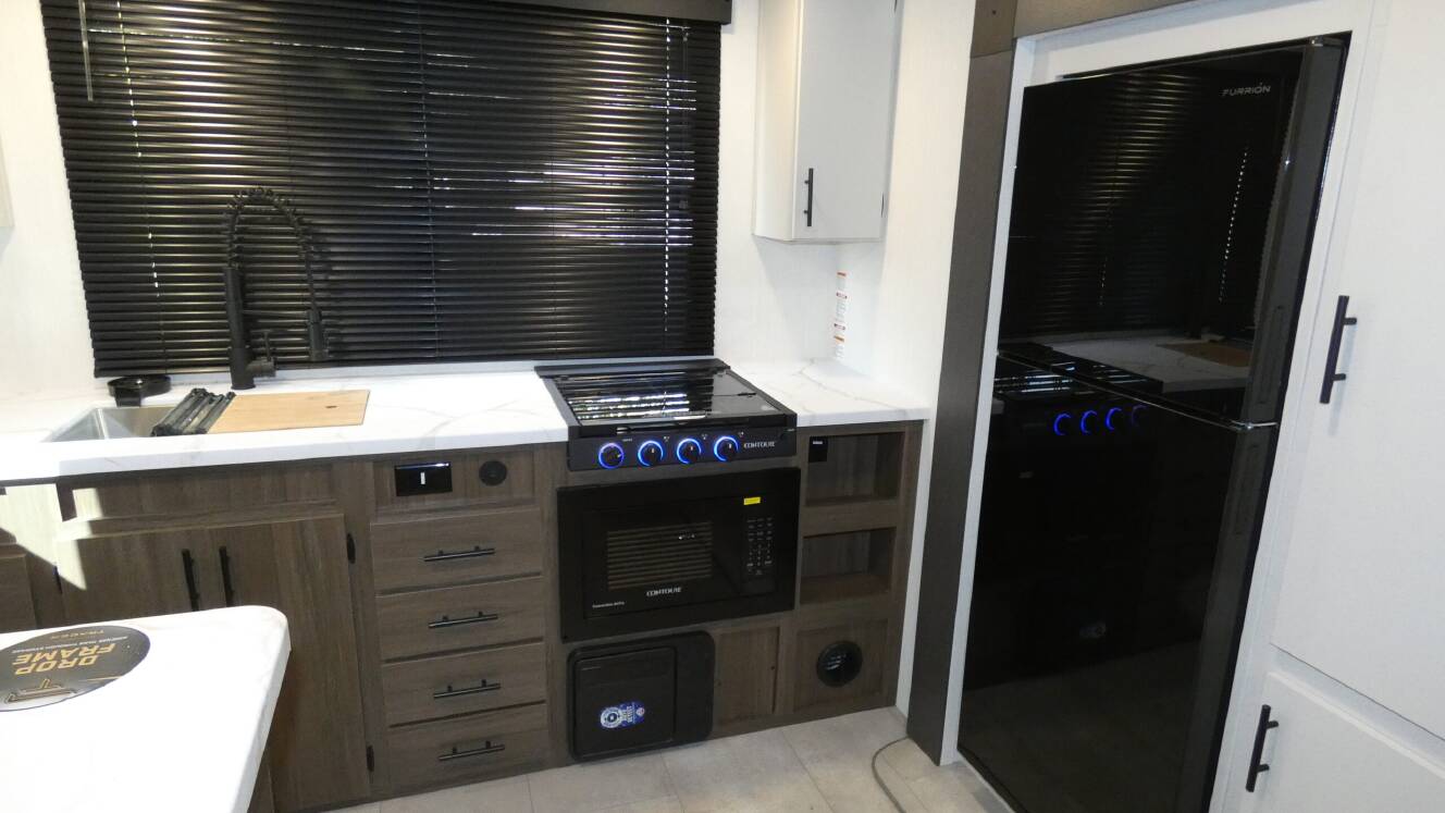 A photo of this 2026 Prime Time Rv TRACER 235RK