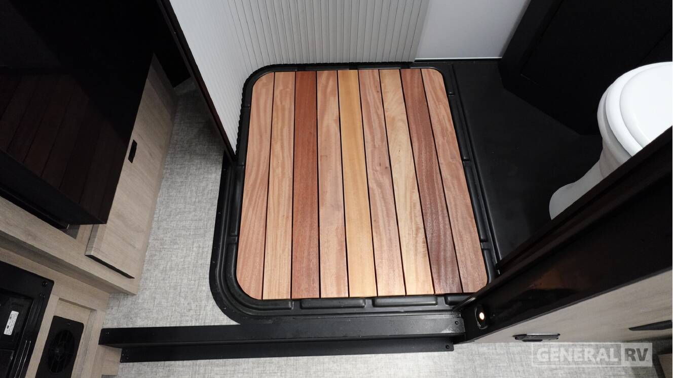 A photo of this 2026 Grand Design Lineage Series M 25TK