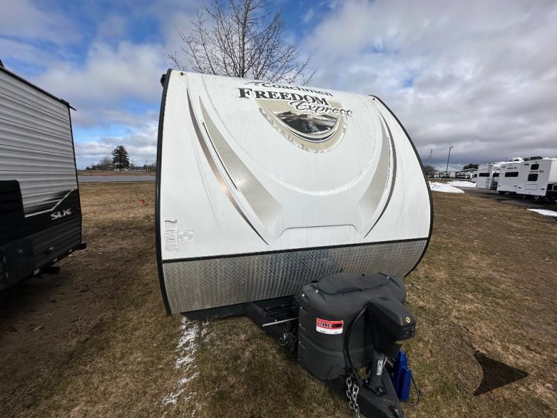 2018 Forest River Rv Freedom Express Ultra Lite 192RBS in traverse city MI