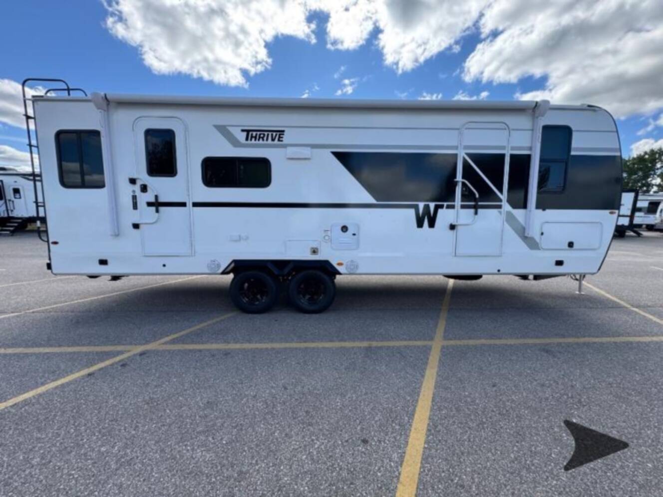 A photo of this 2026 Winnebago Thrive 25RLS