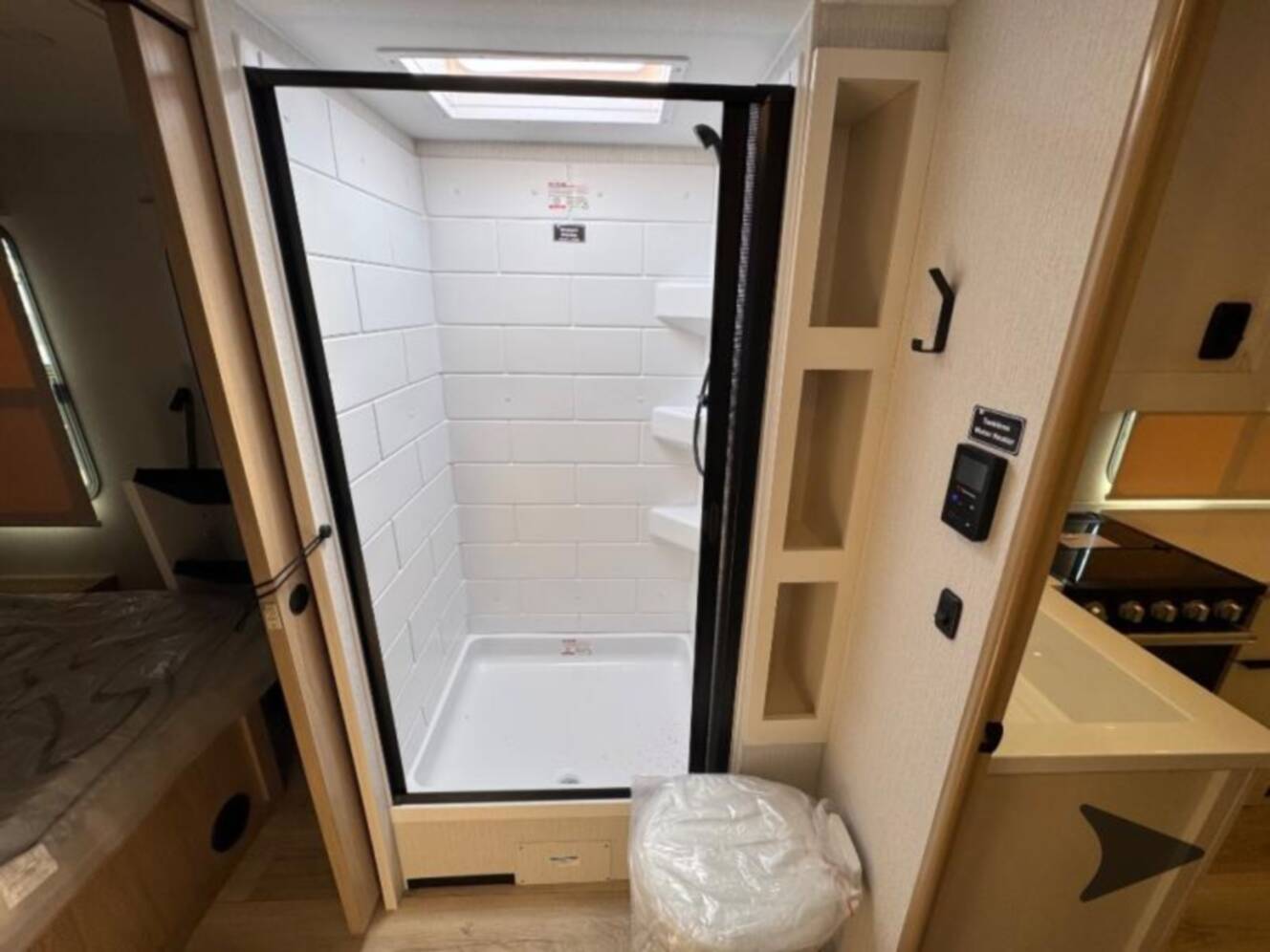 A photo of this 2026 Winnebago Thrive 25RLS