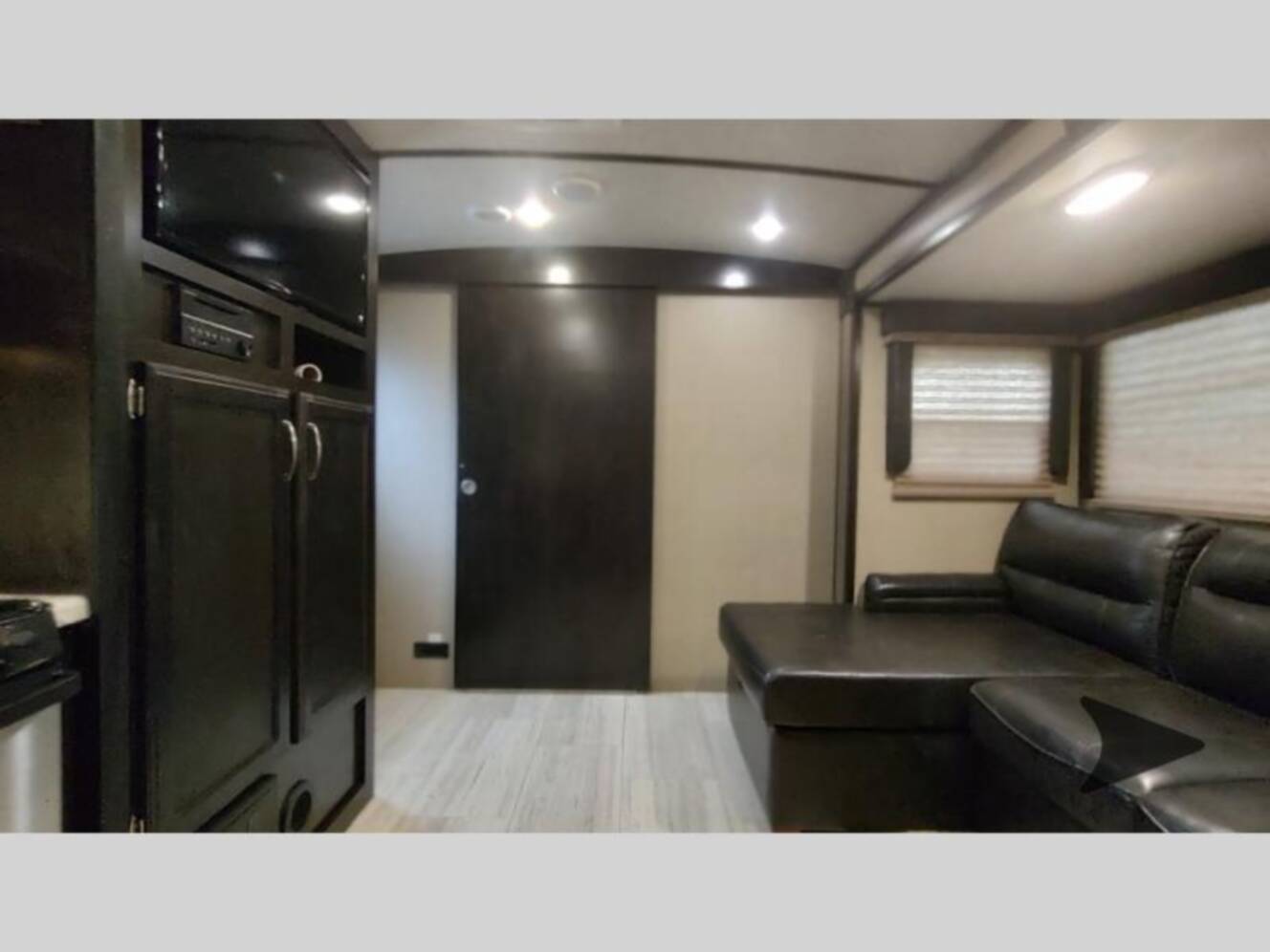 A photo of this 2018 Grand Design Imagine 2150RB