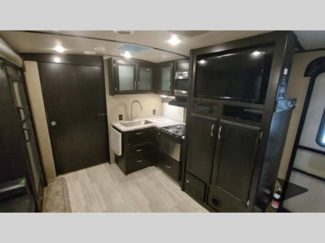 A photo of this 2018 Grand Design Imagine 2150RB