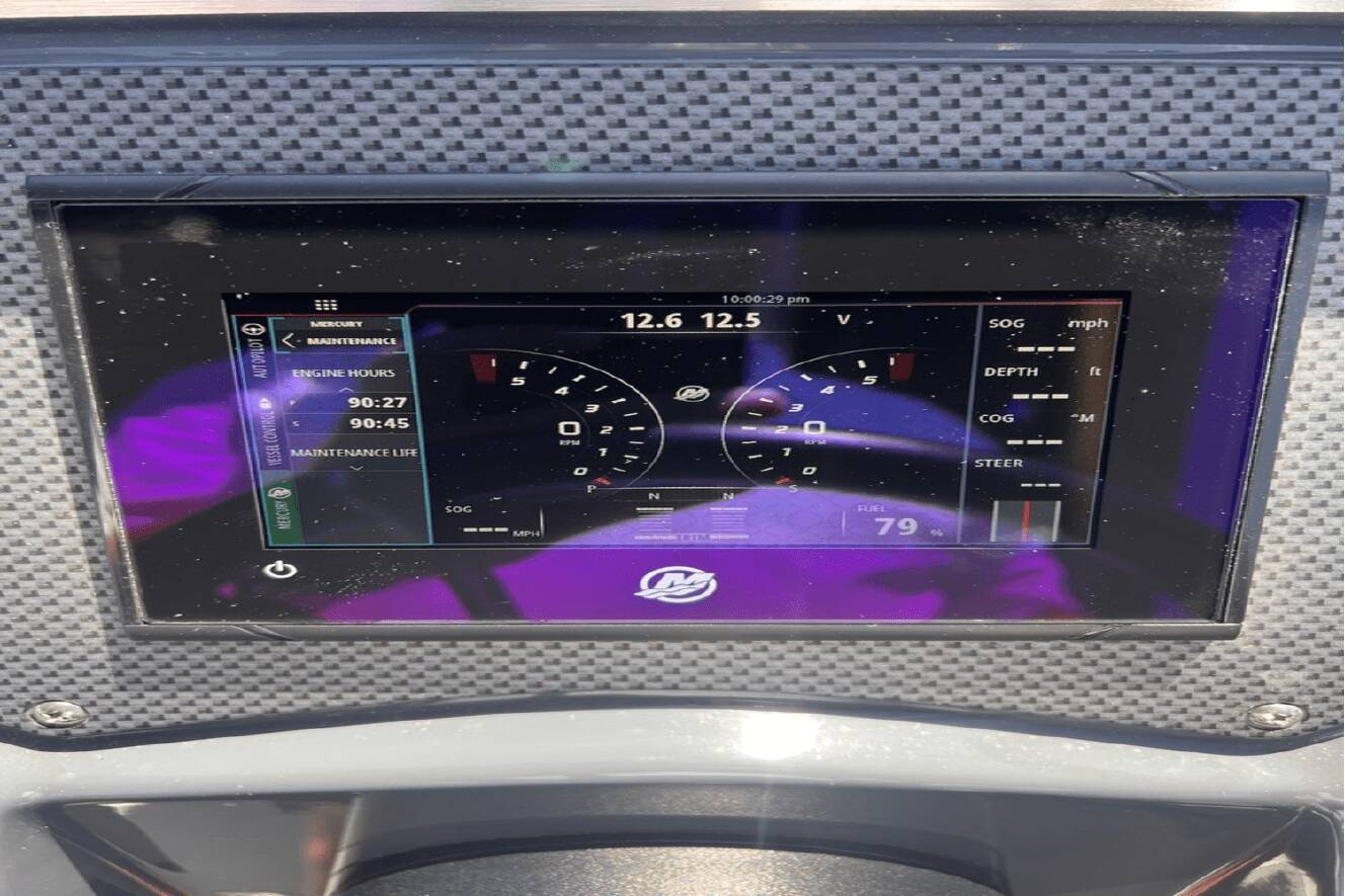 A photo of this 2019 Cruisers Yachts 338 SOUTH BEACH