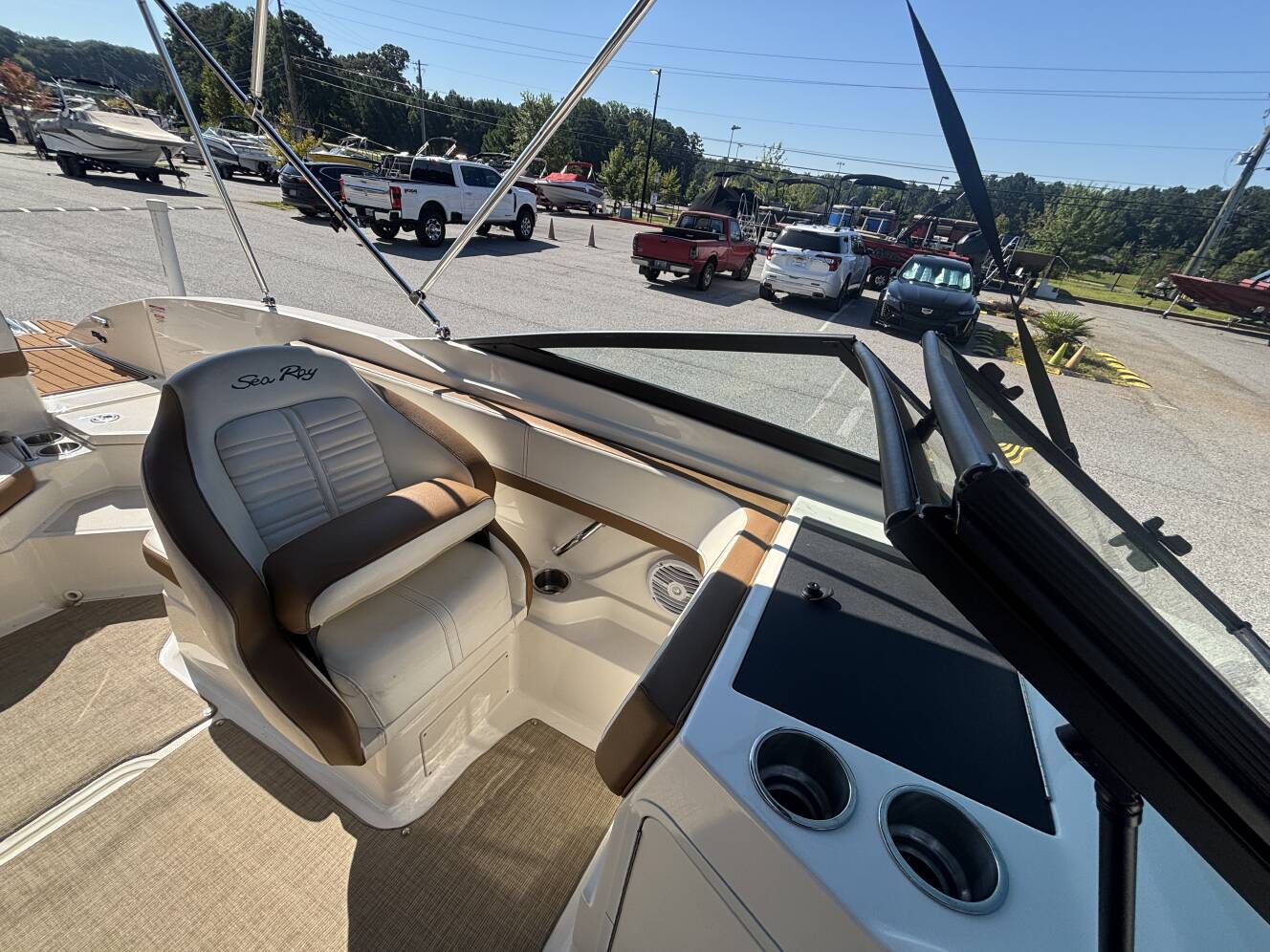 A photo of this 2018 Sea Ray 210 SPX w/MerCruiser 4.5L - 250HP Engine and Trailer