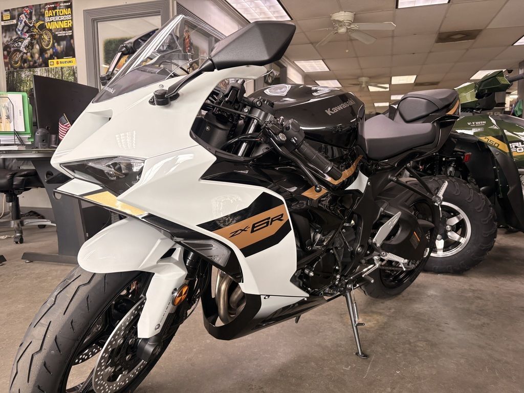 2026 Kawasaki Ninja® ZX -6R ABS ABS in Toccoa, GA