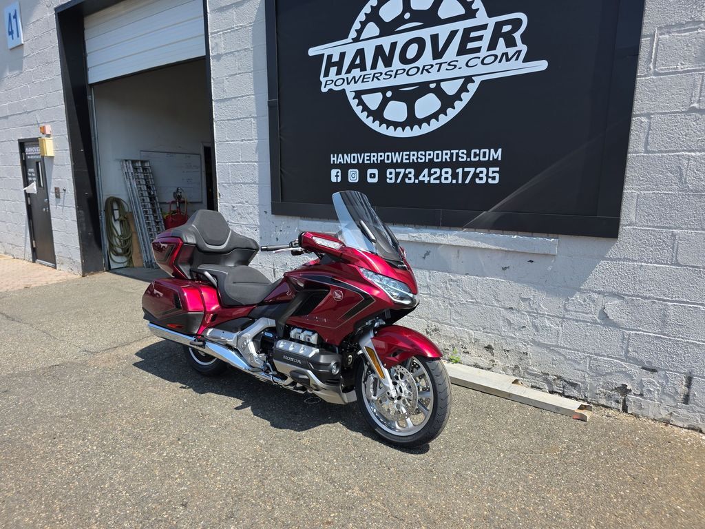 2026 Honda® Gold Wing Tour Automatic DCT 1800 TOUR AUTOMATIC DCT in East Hanover, NJ