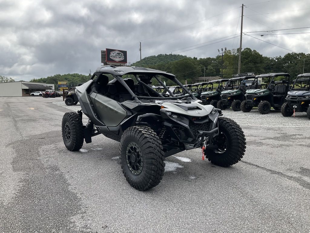 2026 Can-Am Maverick R X rc in munford AL