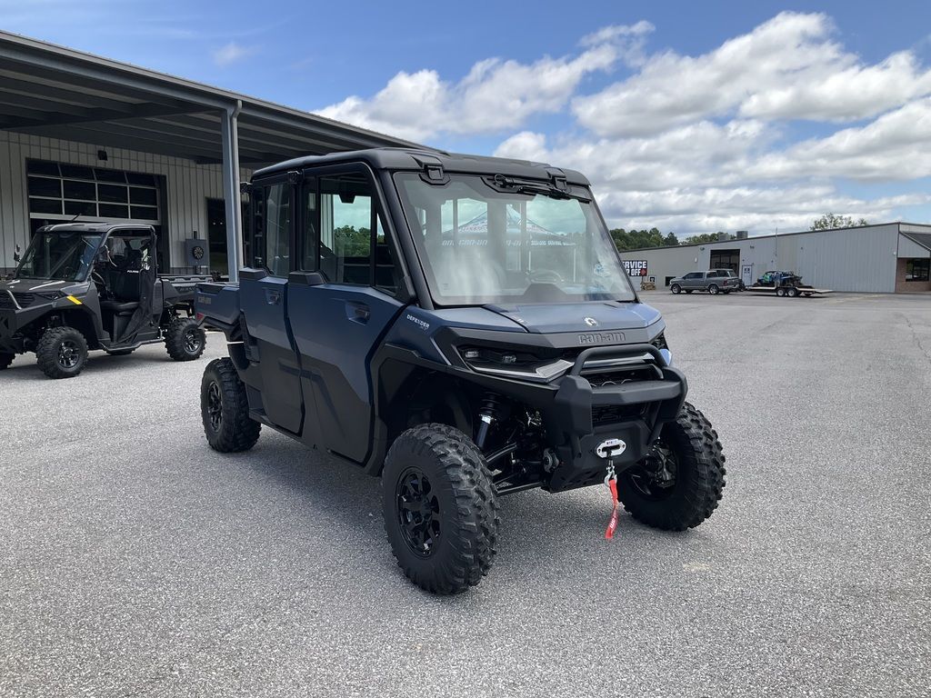 2026 Can-Am Defender MAX XT CAB HD11 With 10.25 in.display in munford AL