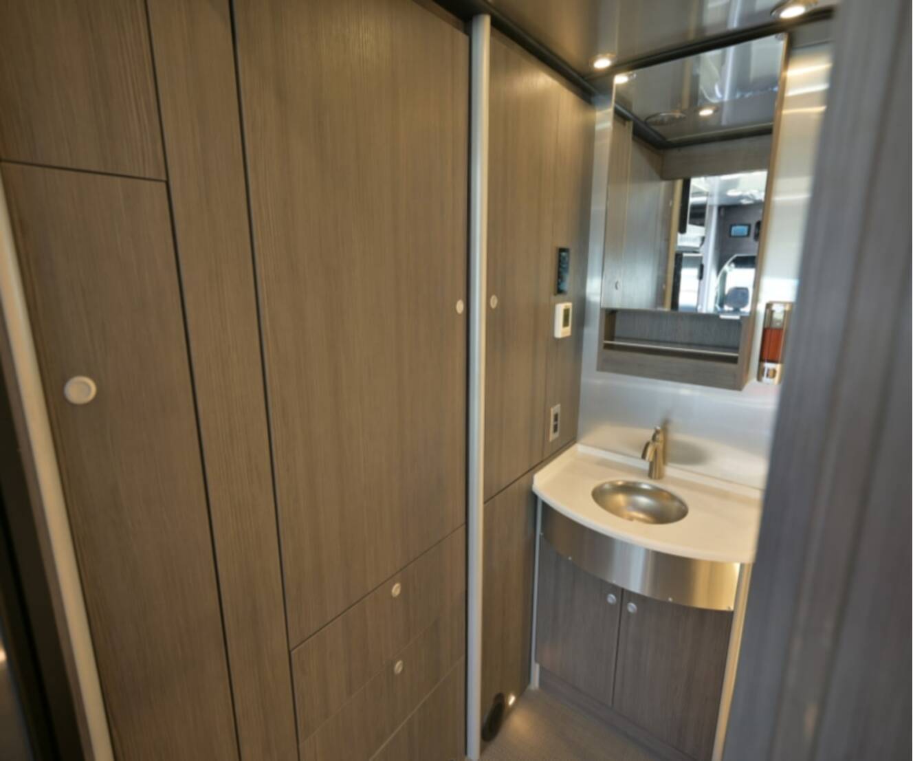 A photo of this 2022 Airstream ATLAS 24MS