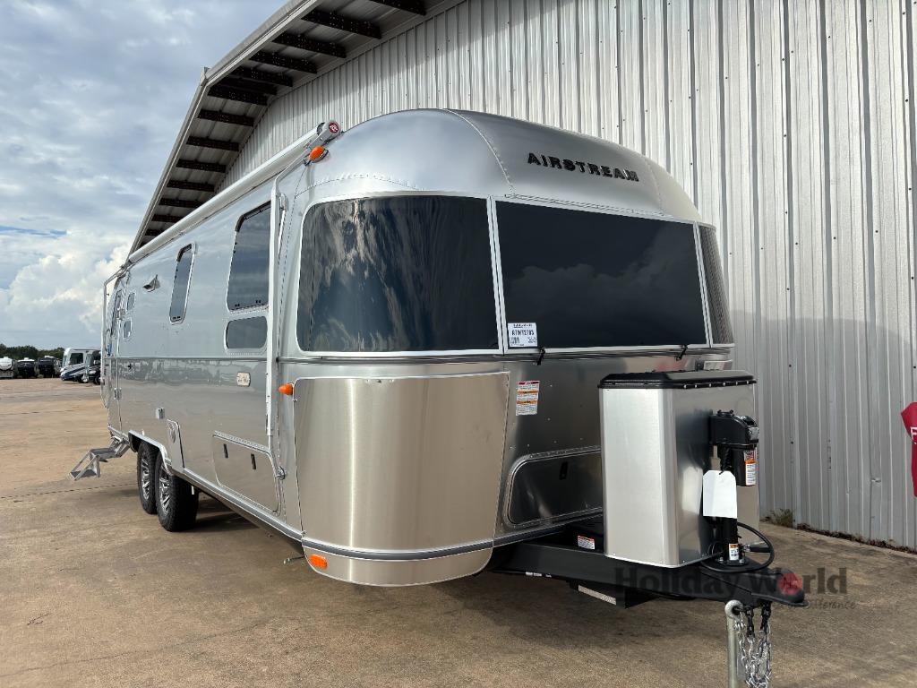 2027 Airstream Trade Wind 27FB in katy TX