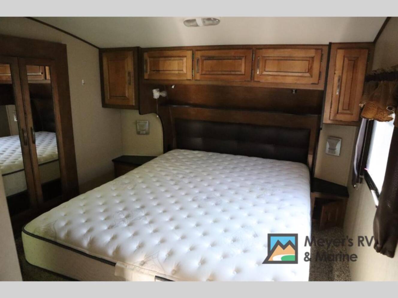 A photo of this 2014 Grand Design Reflection 303RLS