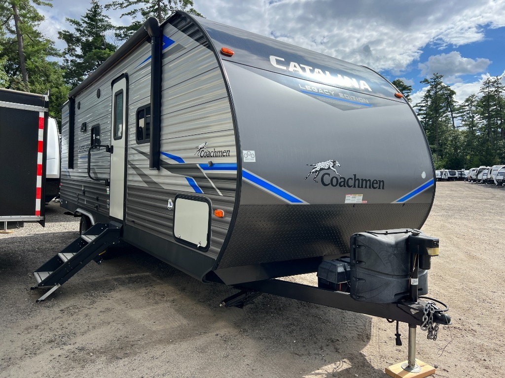 2021 Coachmen Rv Catalina Legacy 243RBS in turner ME